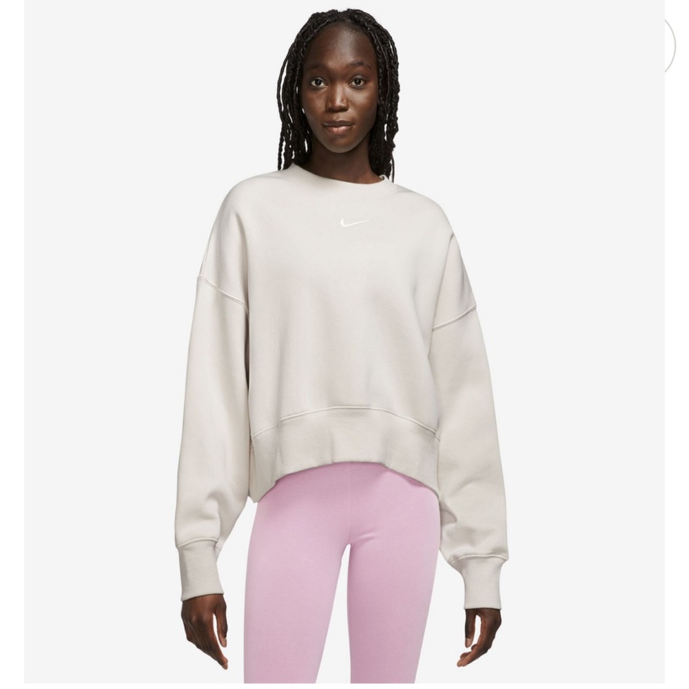 Women's Nike Oversized Crewneck Phoenix Fleece Sweatshirt - medium